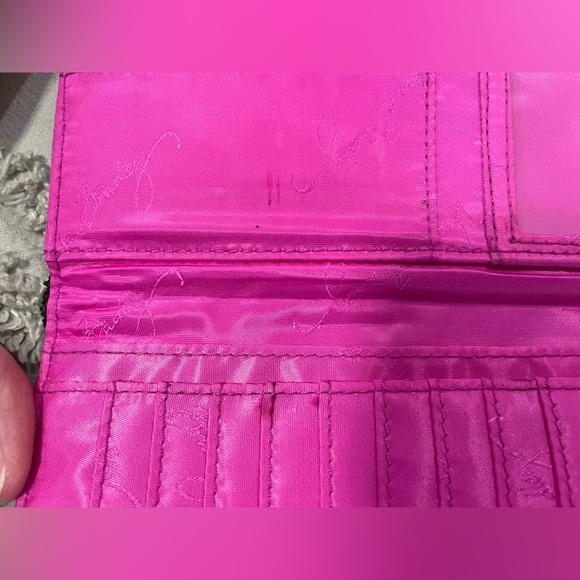 Disney Parks Vera Bradley Mickey Mouse meets Birdie trifold wallet - Picture 5 of 11